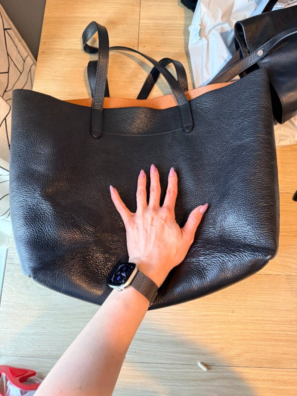 **SHOP CLOSING 4/26** Cuyana Large Classic Structured Leather Tote